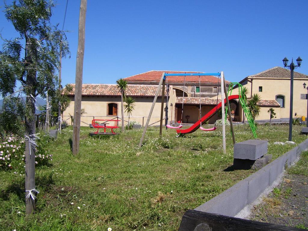 Etna Wine Azienda Agrituristica Passopisciaro Exterior foto