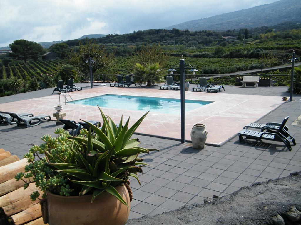 Etna Wine Azienda Agrituristica Passopisciaro Exterior foto